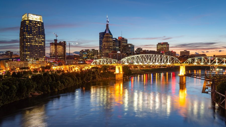 Nashville skyline at dusk